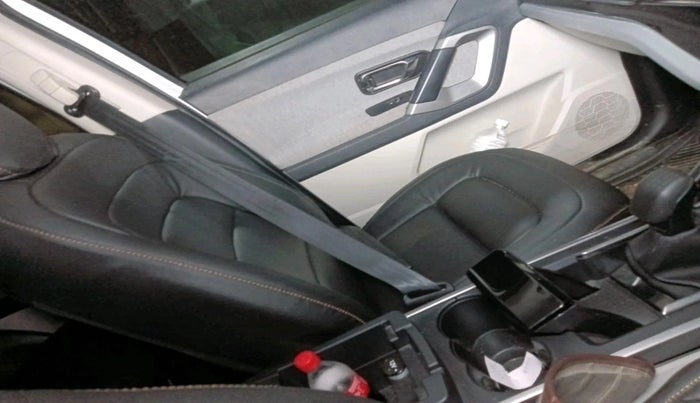 2026 Tata Safari PURE, Diesel, Manual, 3,102 km, interior