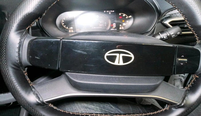 2026 Tata Safari PURE, Diesel, Manual, 3,102 km, interior