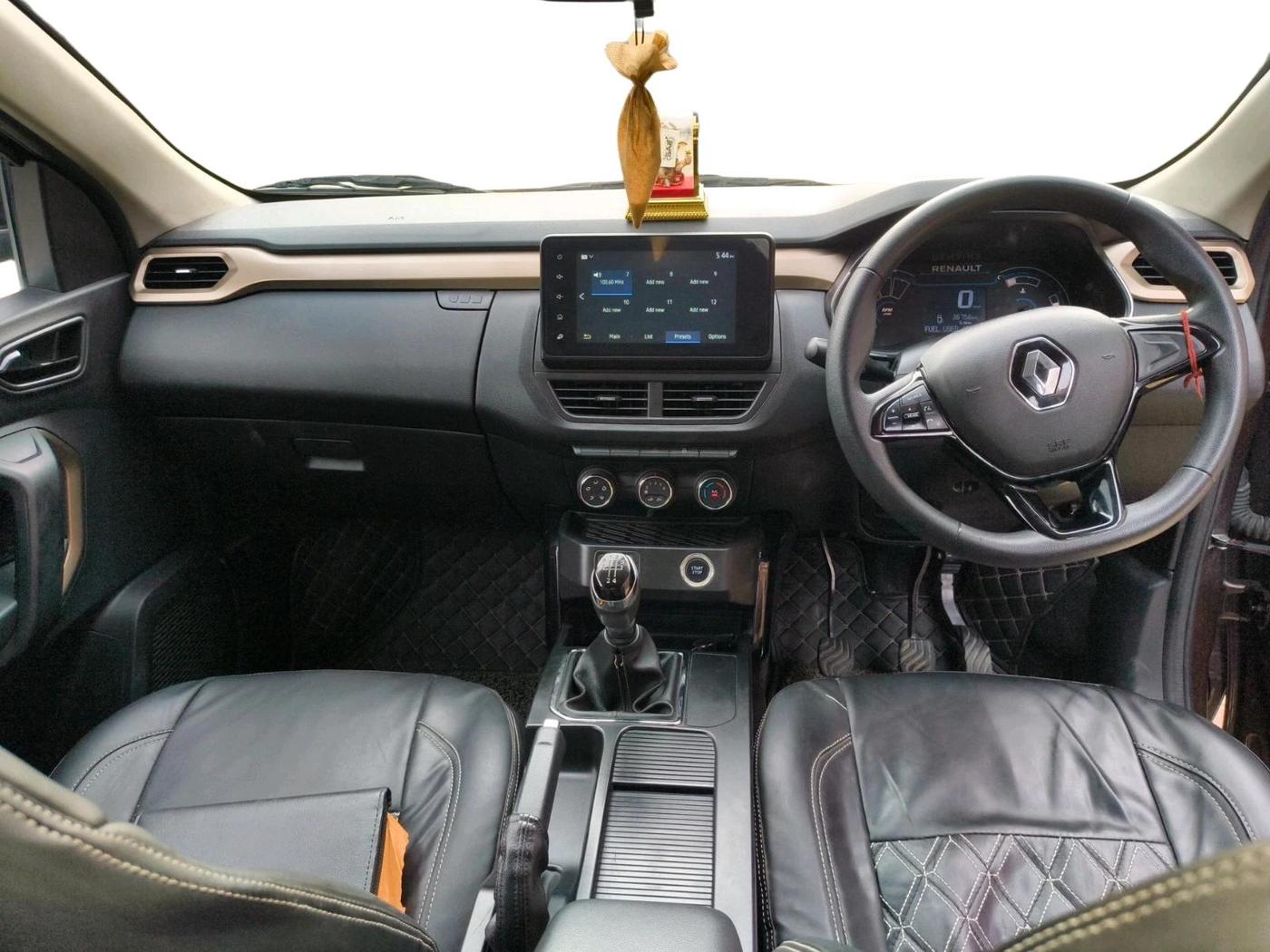 2022 Renault Kiger RXT MT, Petrol, Manual, 36,800 km, interior