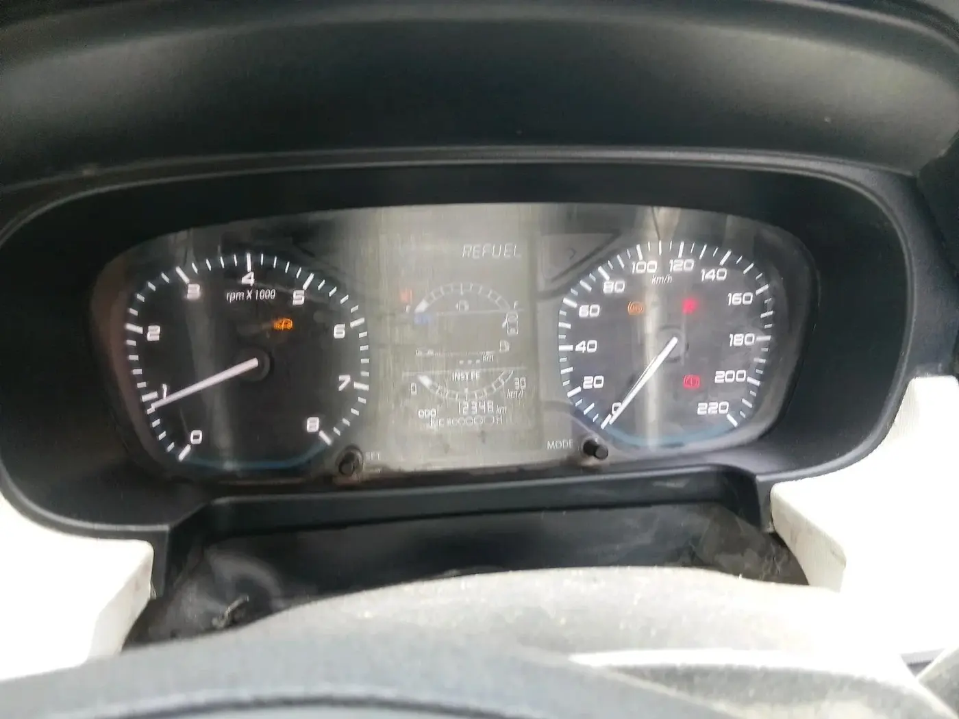 2023 Tata PUNCH PURE MT, Petrol, Manual, 12,348 km, interior