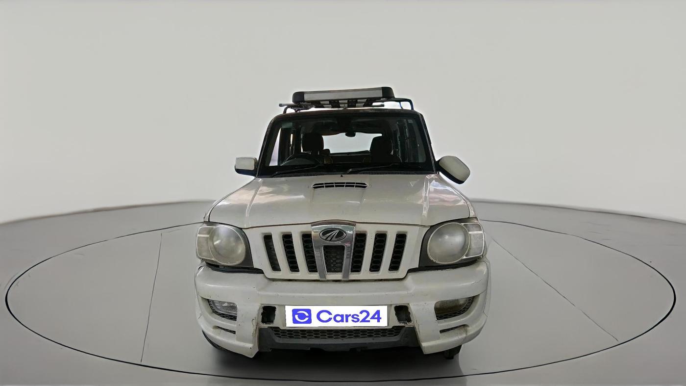 2012 Mahindra Scorpio VLX 2WD, Diesel, Manual, 77,465 km, exterior
