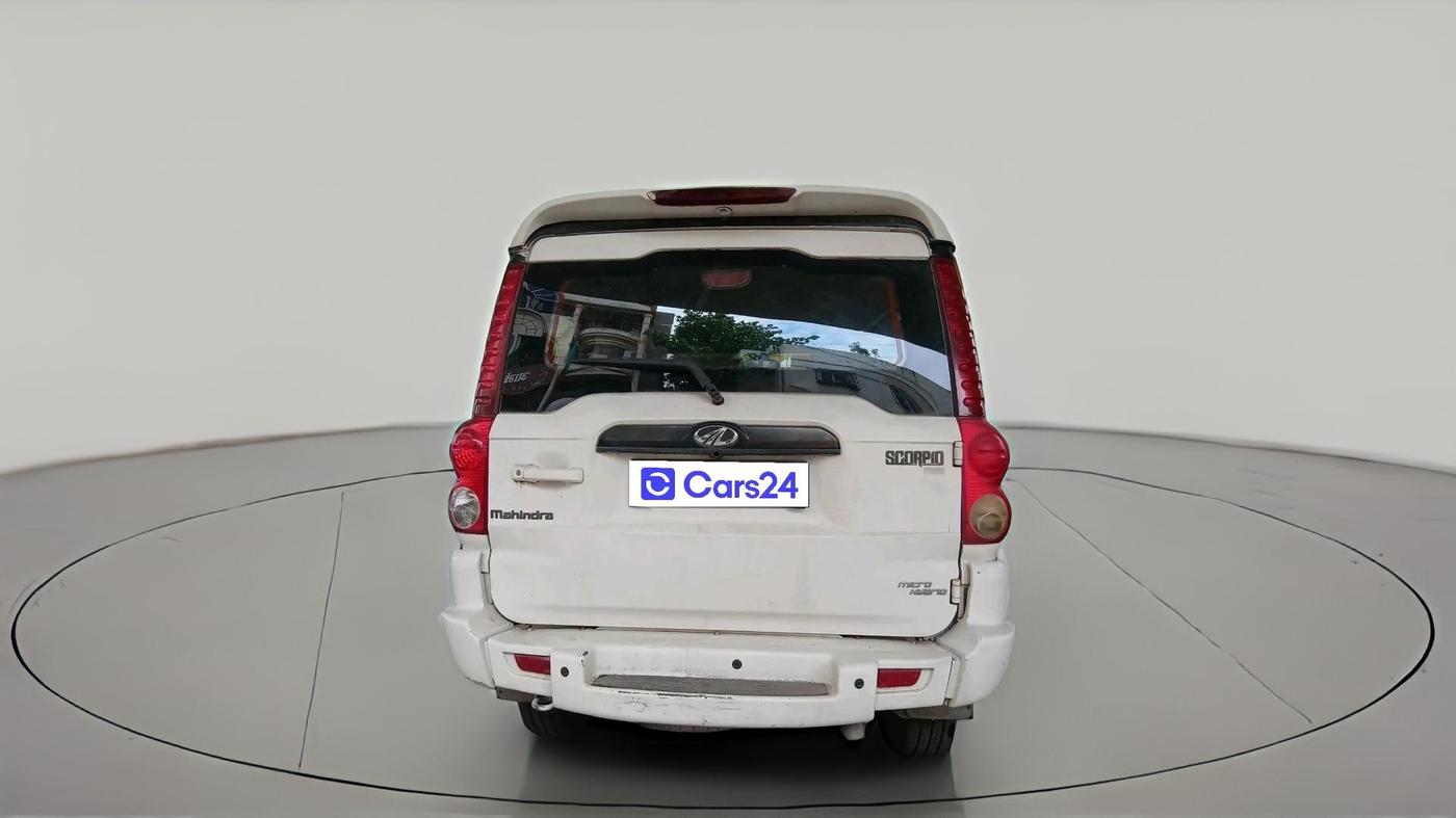 2012 Mahindra Scorpio VLX 2WD, Diesel, Manual, 77,465 km, exterior