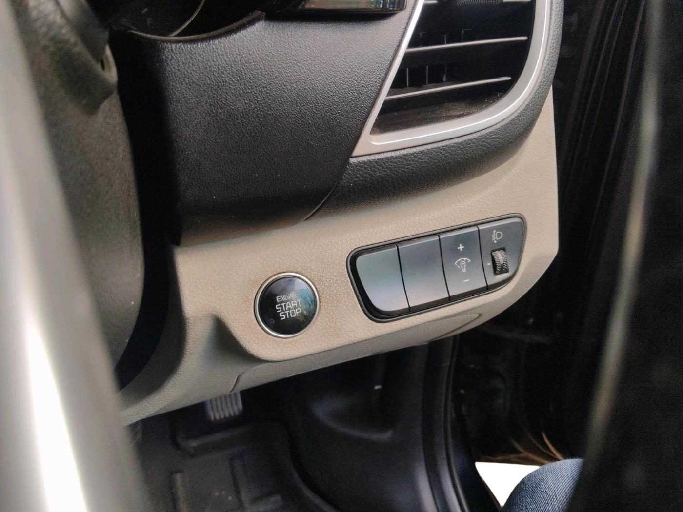 2020 KIA SELTOS HTX 1.5 PETROL, Petrol, Manual, 66,557 km, interior