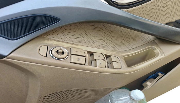 2012 Hyundai New Elantra 1.6 SX AT DIESEL, Diesel, Automatic, 1,45,573 km, interior