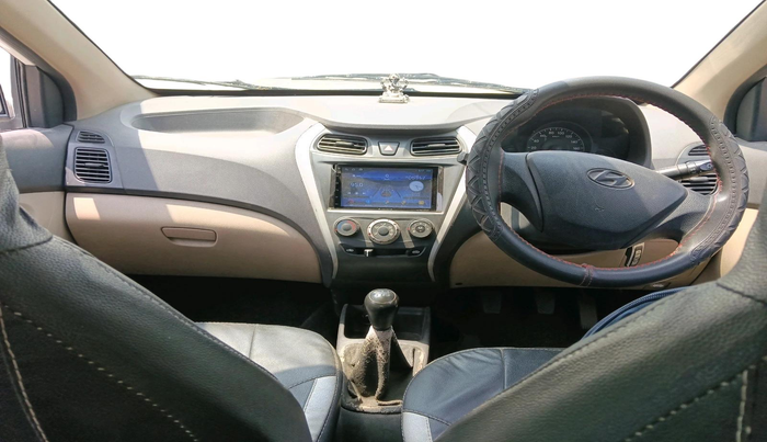 2017 Hyundai Eon ERA + SE, Petrol, Manual, 70,958 km, interior