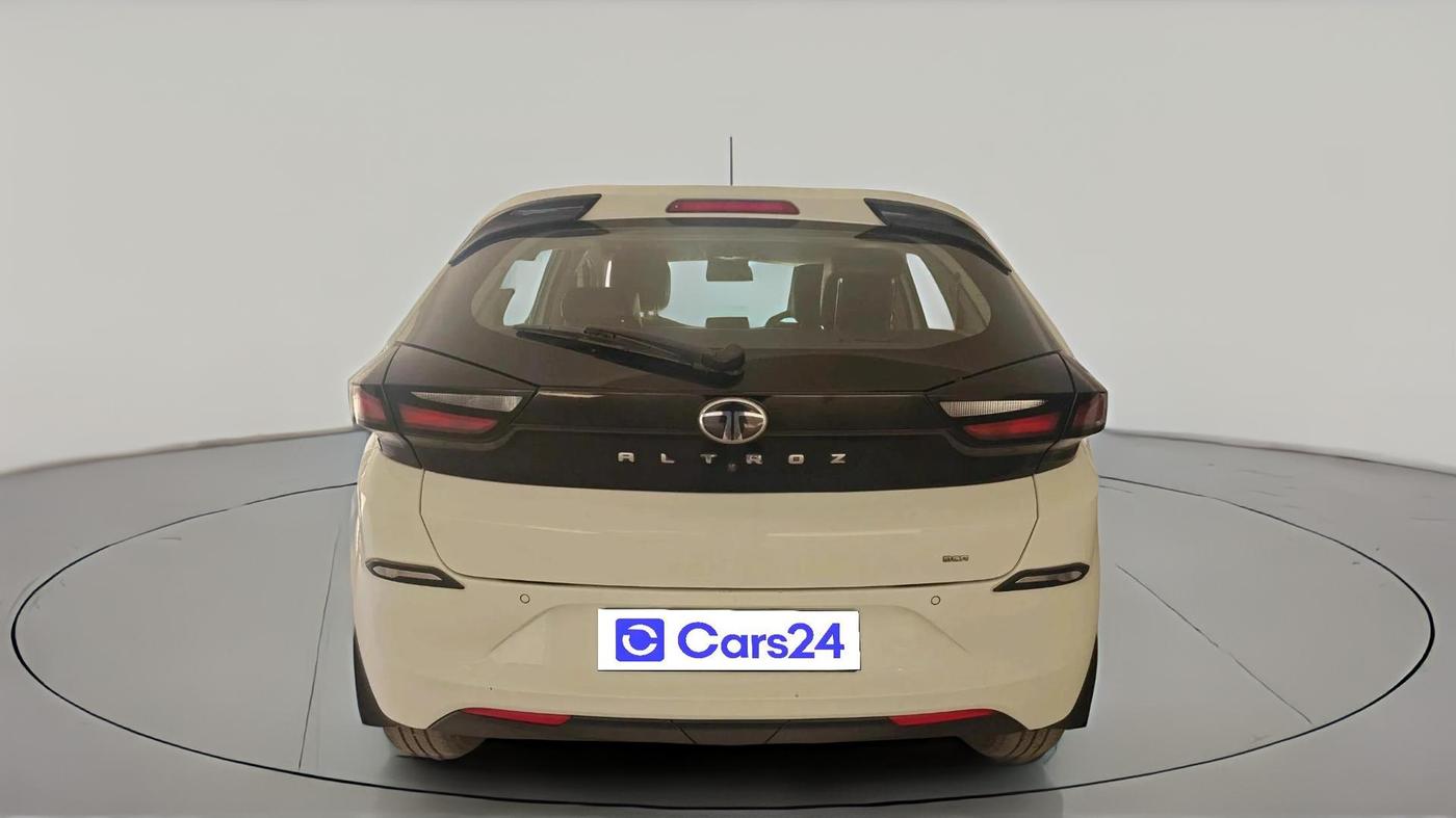 2024 Tata ALTROZ XZA, Petrol, Automatic, 22,061 km, exterior