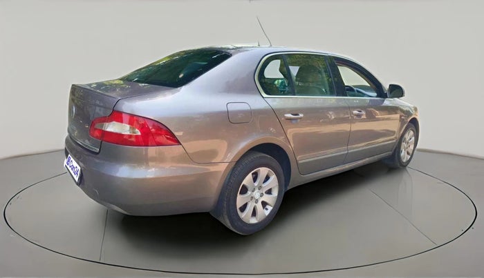 2012 Skoda Superb ELEGANCE 1.8 TSI MT, Petrol, Manual, 66,506 km, exterior