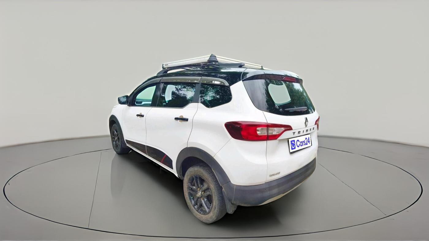 2022 Renault TRIBER RXZ DUAL TONE, Petrol, Manual, 38,128 km, exterior