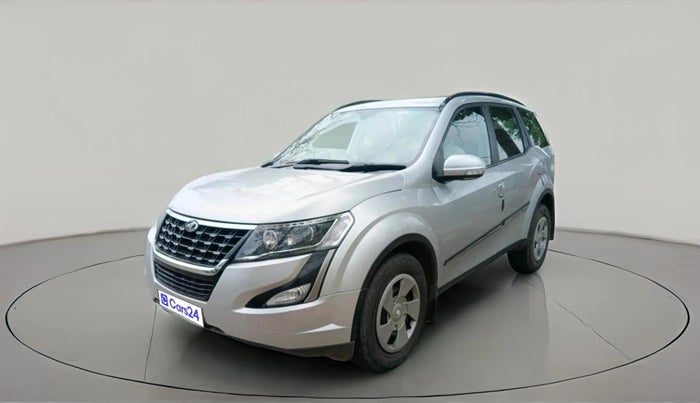 2021 Mahindra XUV500 W7, Diesel, Manual, 1,04,254 km, exterior