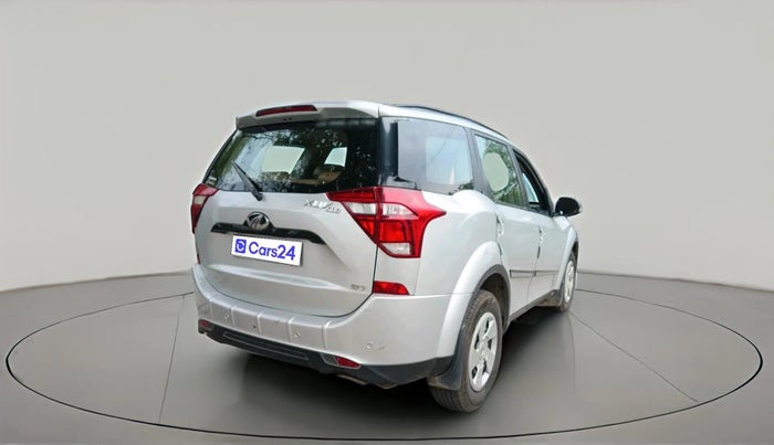 2021 Mahindra XUV500 W7, Diesel, Manual, 1,04,254 km, exterior