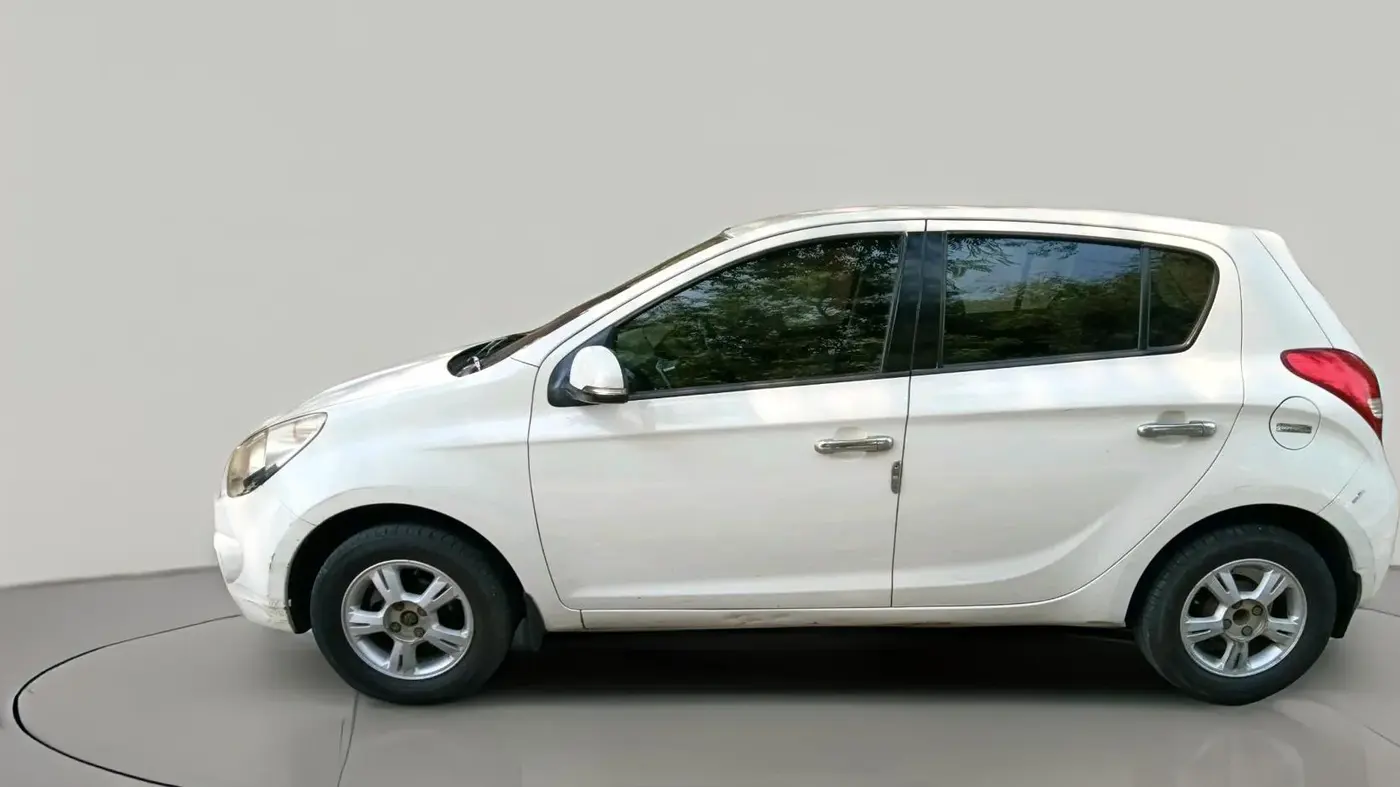 2011 Hyundai i20 SPORTZ (O) 1.2, Petrol, Manual, 1,07,838 km, exterior