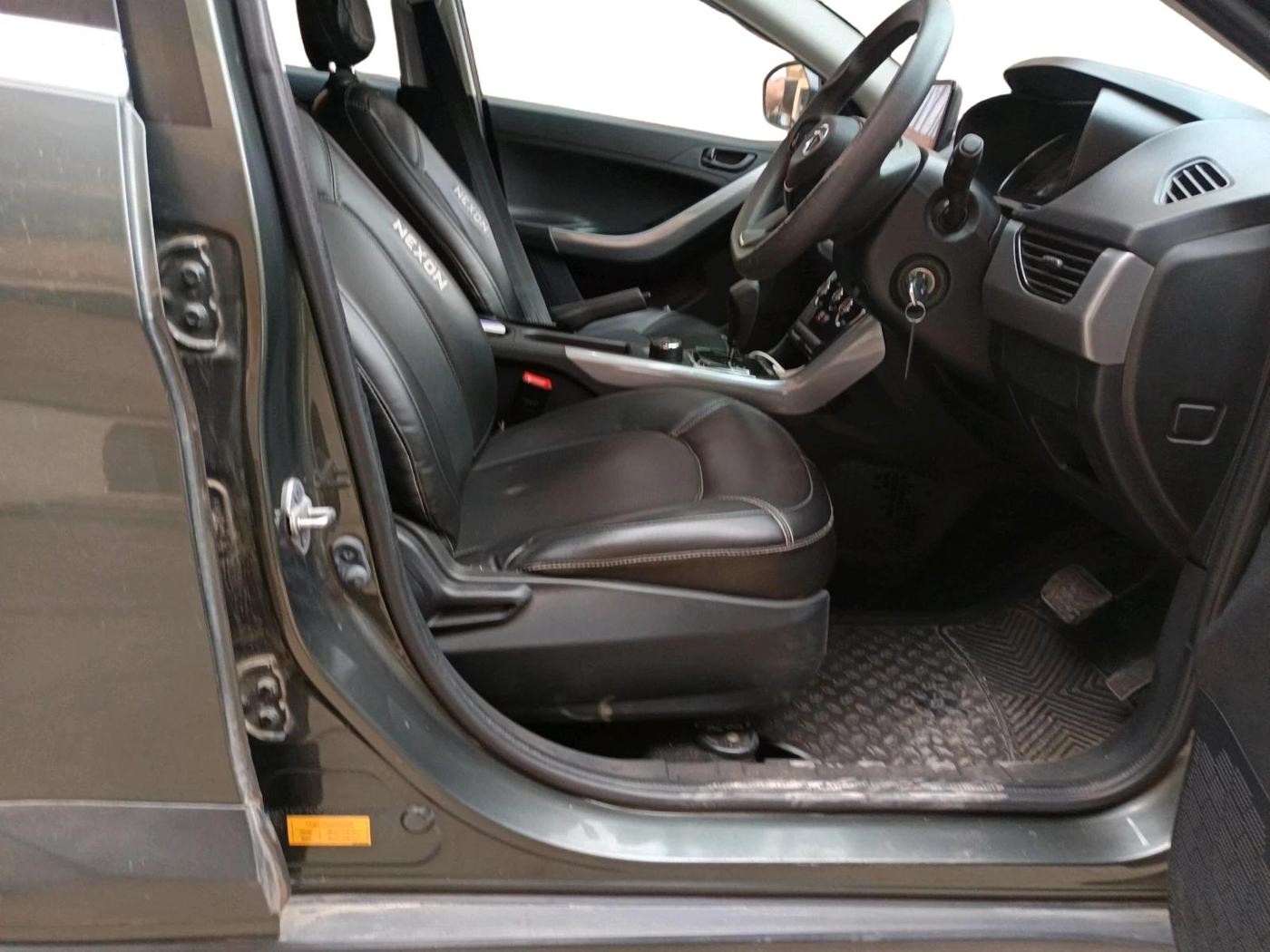2023 Tata NEXON XMA SUNROOF DIESEL, Diesel, Automatic, 39,373 km, interior