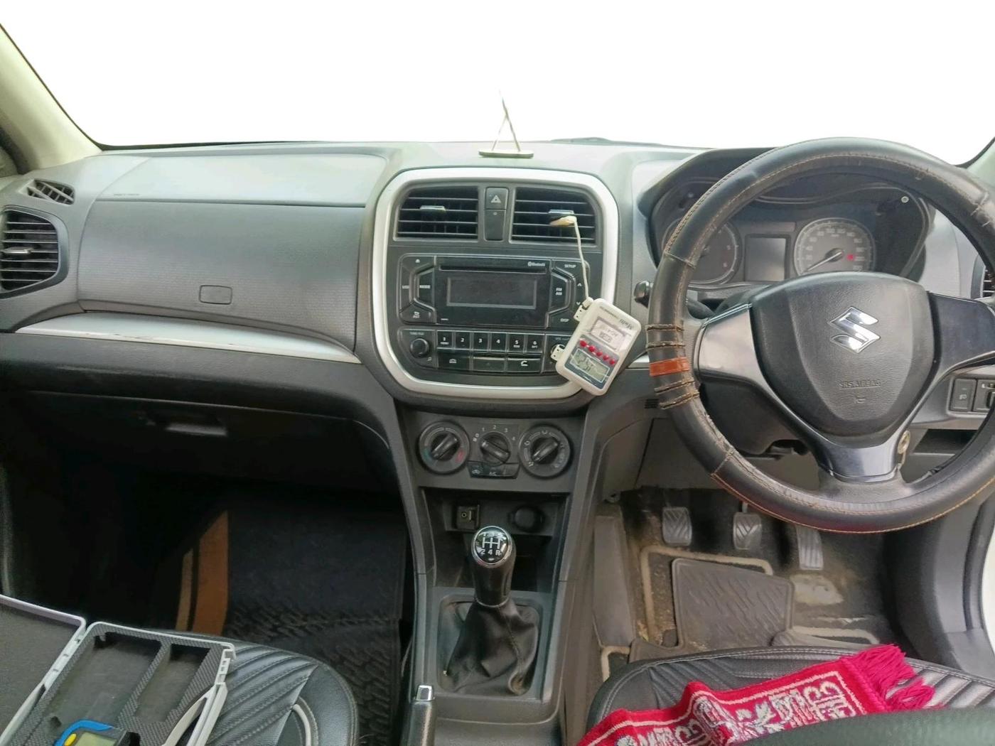 2017 Maruti Vitara Brezza VDI (O), Diesel, Manual, 2,29,682 km, interior