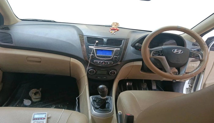 2014 Hyundai Verna FLUIDIC 1.6 CRDI SX, Diesel, Manual, 1,26,973 km, interior