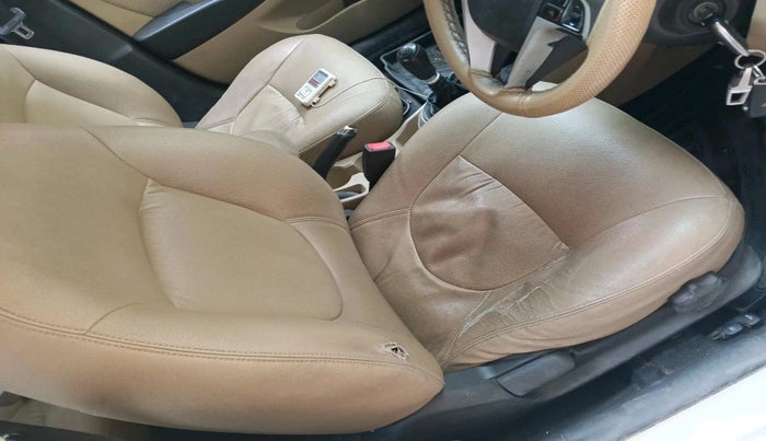 2014 Hyundai Verna FLUIDIC 1.6 CRDI SX, Diesel, Manual, 1,26,973 km, interior