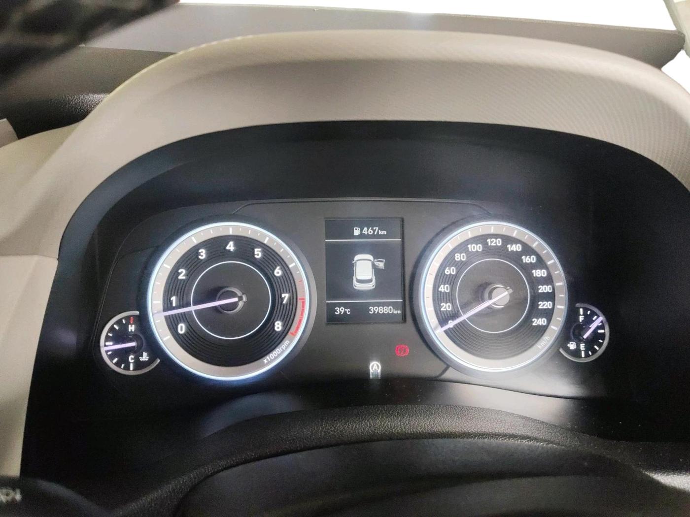 2023 Hyundai Creta SX 1.5 PETROL, Petrol, Manual, 39,880 km, interior