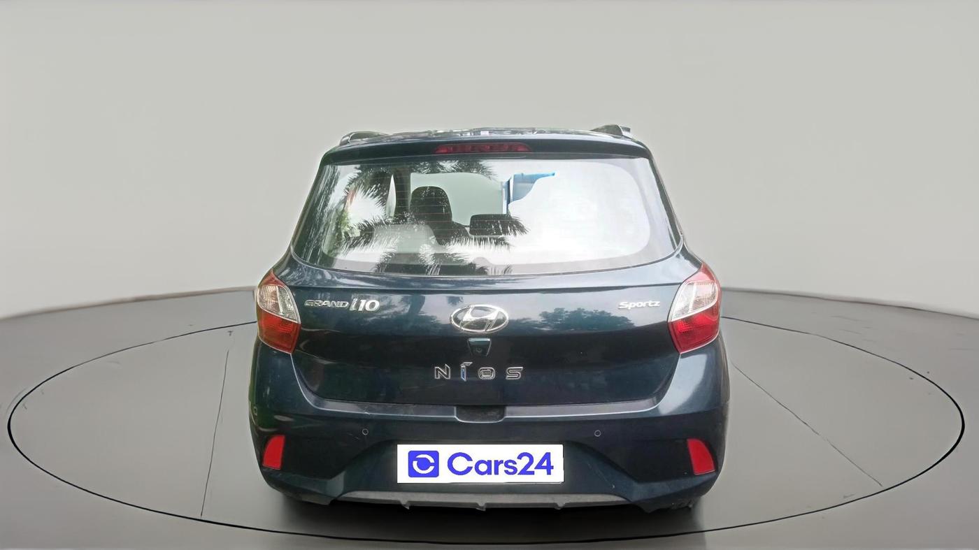 2022 Hyundai GRAND I10 NIOS SPORTZ 1.2 KAPPA VTVT, Petrol, Manual, 42,194 km, exterior