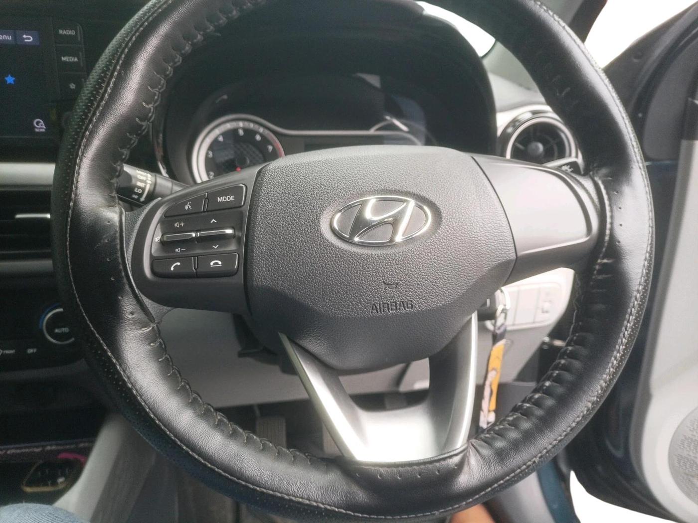 2022 Hyundai GRAND I10 NIOS SPORTZ 1.2 KAPPA VTVT, Petrol, Manual, 42,194 km, interior