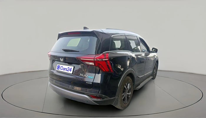 2022 Mahindra XUV700 AX 5 P MT 5 STR, Petrol, Manual, 32,126 km, exterior