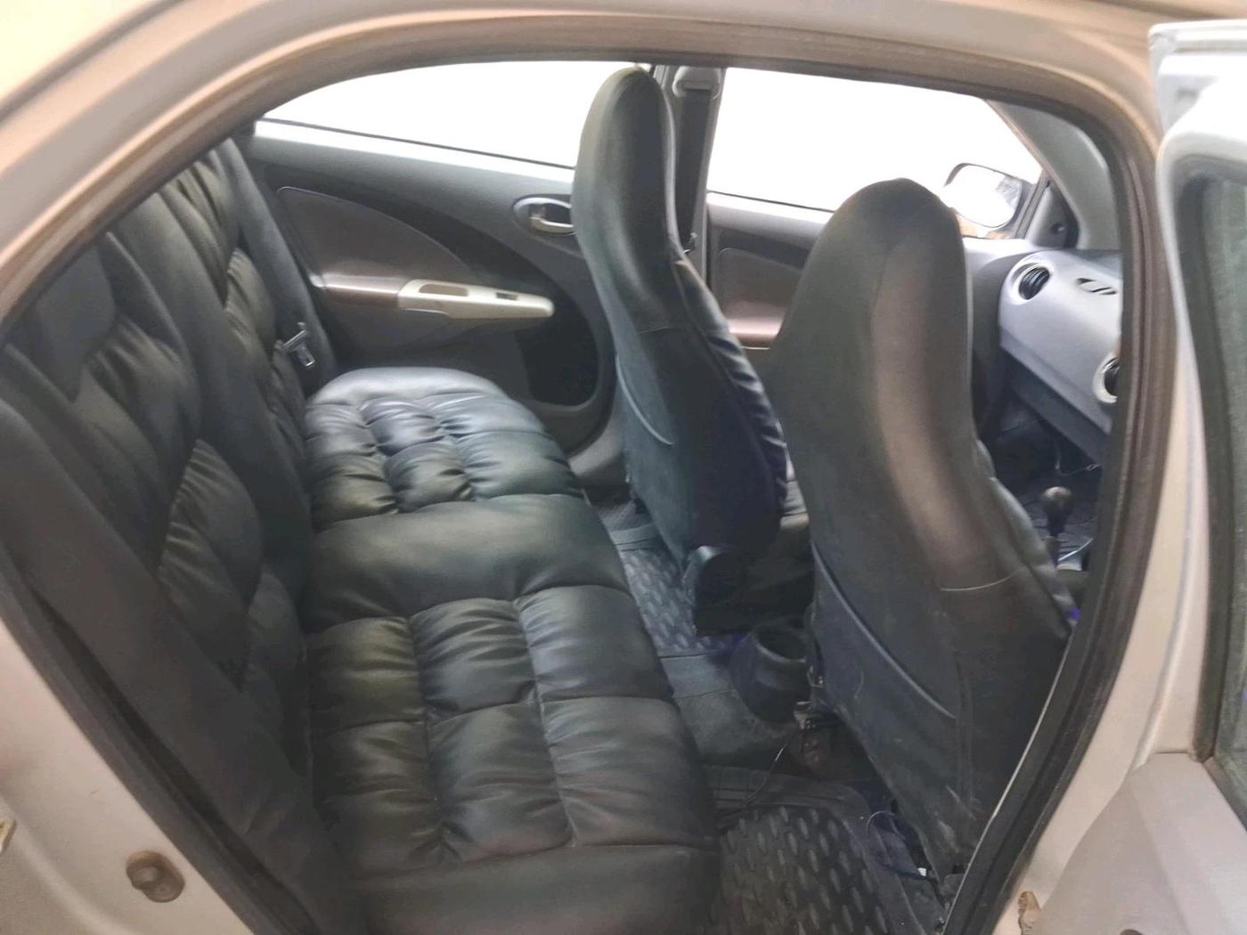 2011 Toyota Etios VX, CNG, Manual, 60,536 km, interior