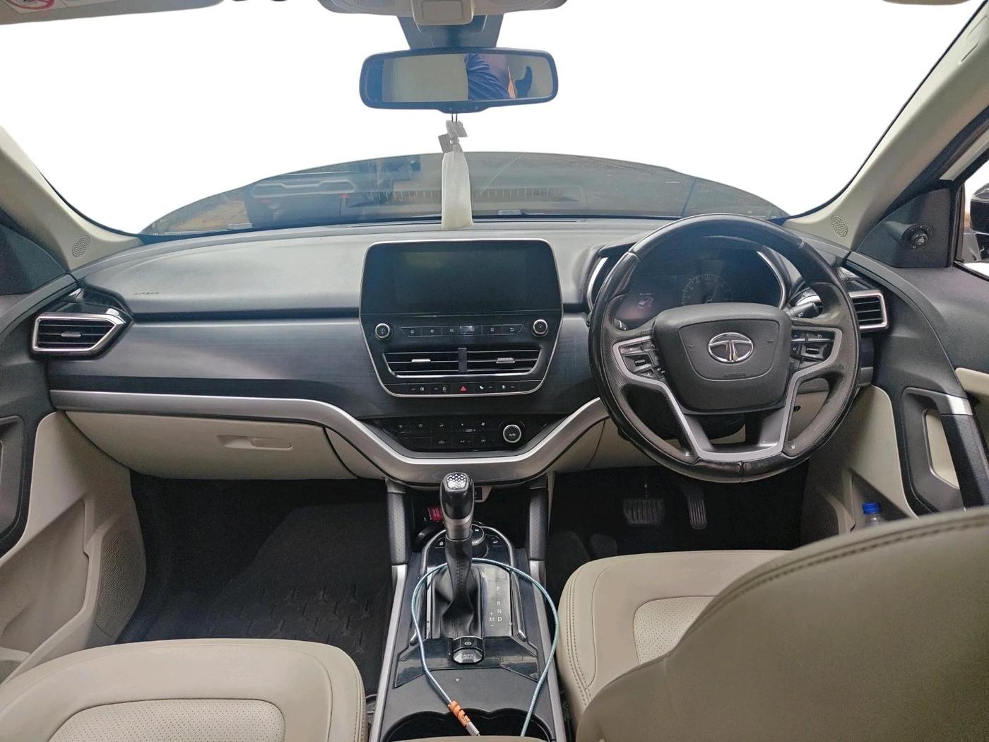 2021 Tata Safari XZA PLUS, Diesel, Automatic, 1,63,055 km, interior