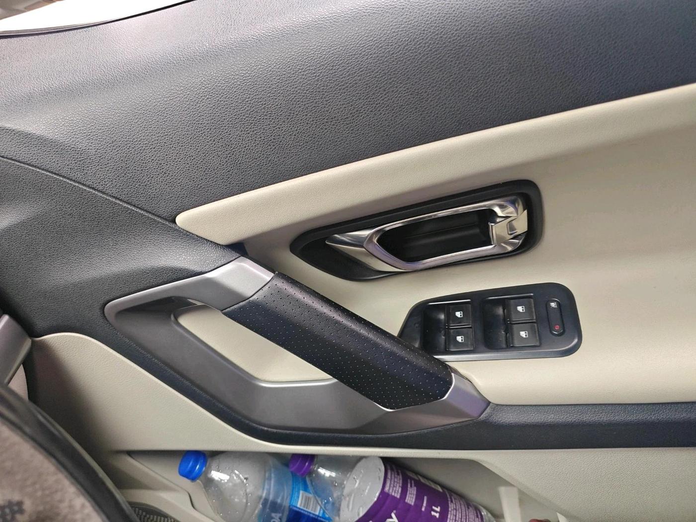 2021 Tata Safari XZA PLUS, Diesel, Automatic, 1,63,055 km, interior