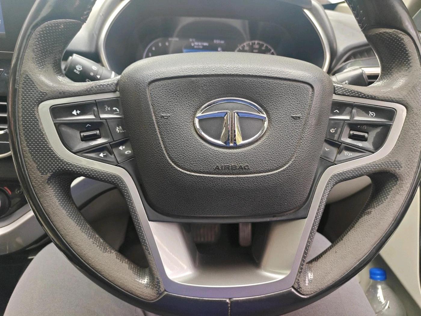 2021 Tata Safari XZA PLUS, Diesel, Automatic, 1,63,055 km, interior