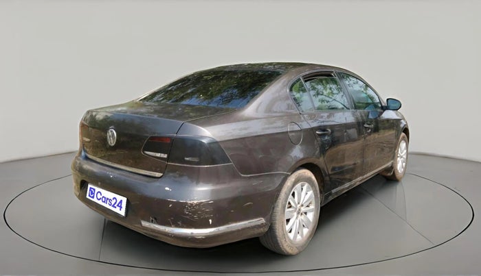 2012 Volkswagen Passat TRENDLINE MT, Diesel, Manual, 1,17,535 km, exterior