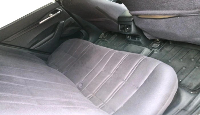 2021 KIA SELTOS HTK PLUS AT 1.5 DIESEL, Diesel, Automatic, 1,32,843 km, interior