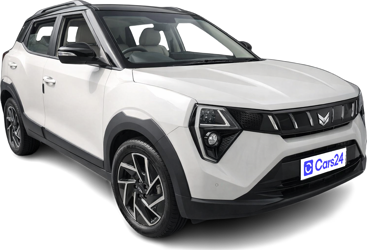 2024 Mahindra XUV 3XO - SUV - Petrol - Manual - ₹9.00 lakh