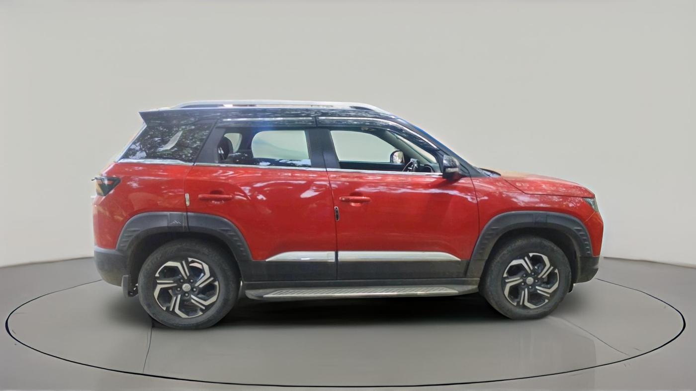 2023 Maruti BREZZA ZXI + AT SMART HYBRID DUAL TONE, Petrol, Automatic, 33,045 km, exterior