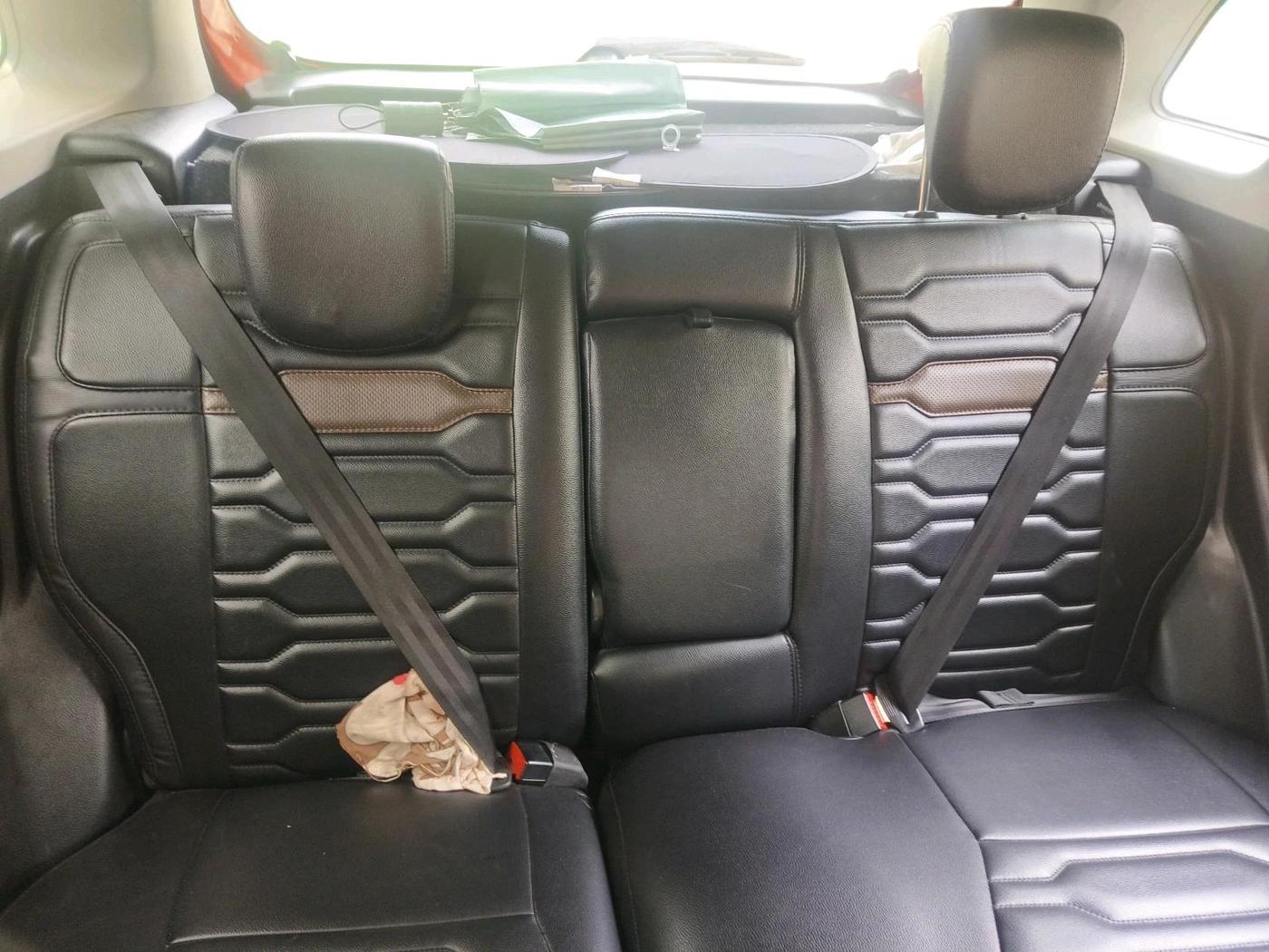 2023 Maruti BREZZA ZXI + AT SMART HYBRID DUAL TONE, Petrol, Automatic, 33,045 km, interior