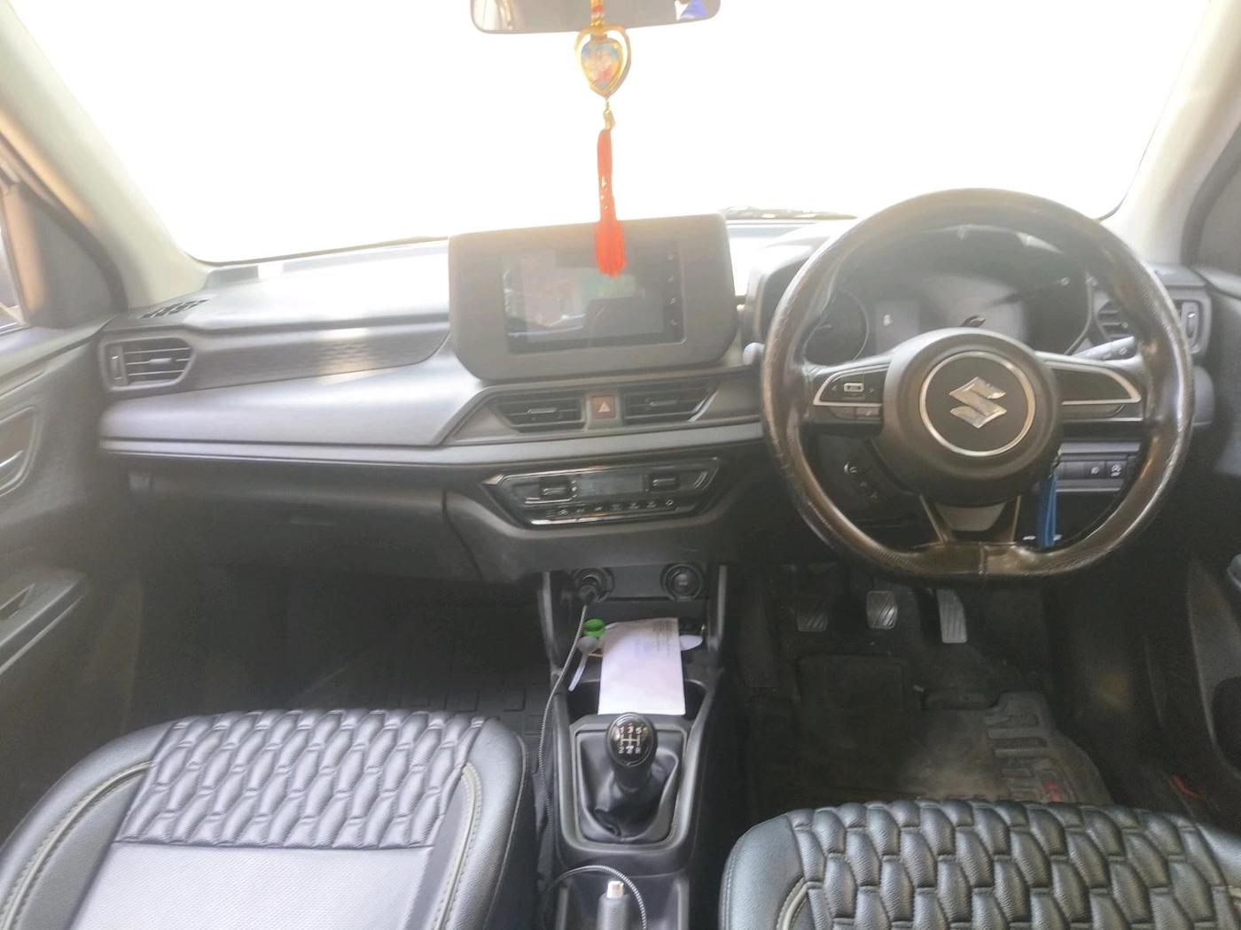 2024 Maruti Swift VXi, Petrol, Manual, 35,577 km, interior