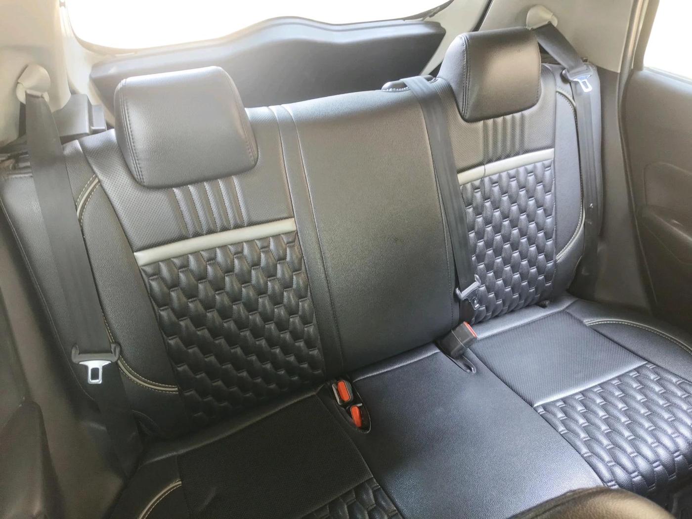 2024 Maruti Swift VXi, Petrol, Manual, 35,577 km, interior
