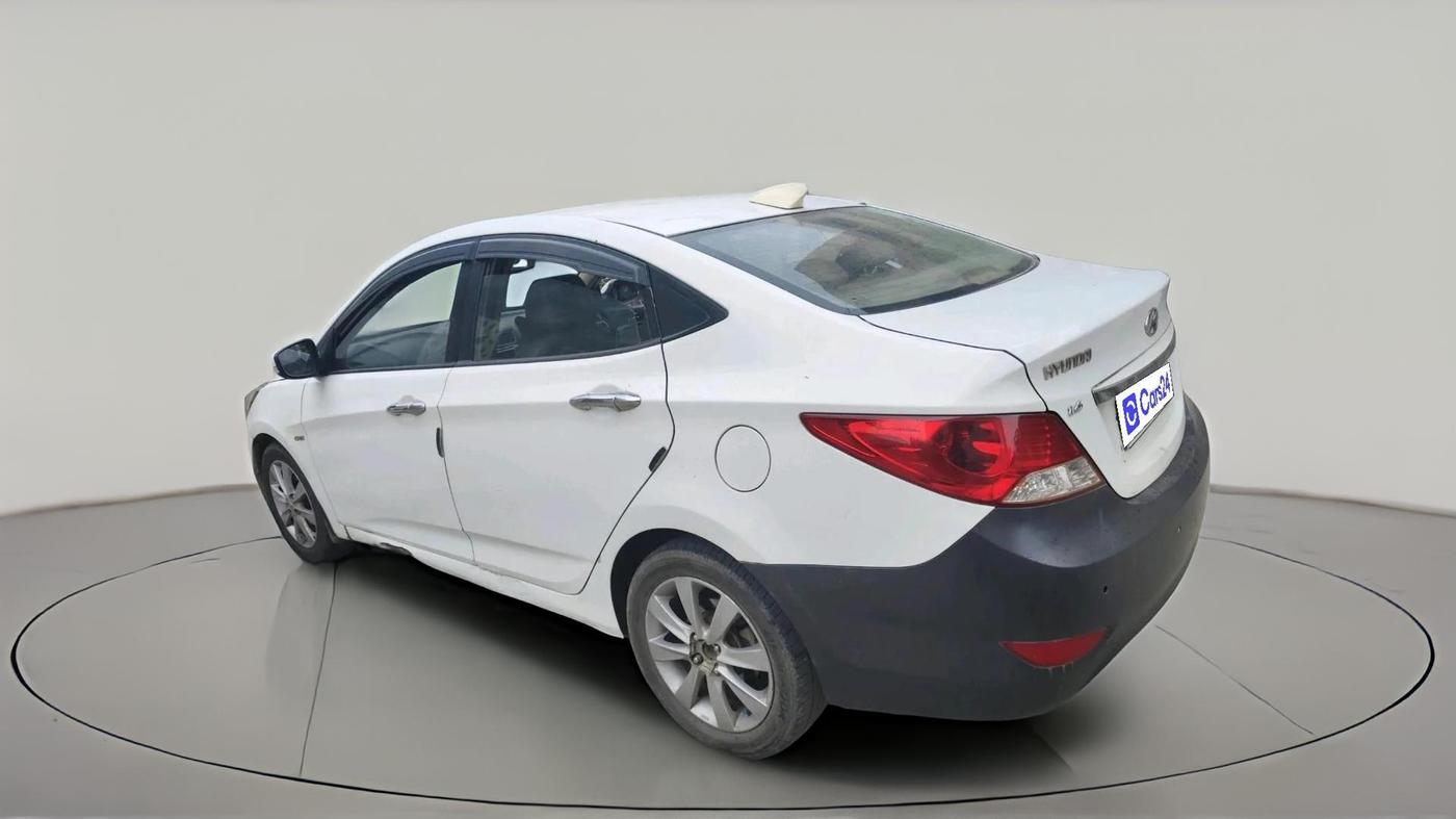 2012 Hyundai Verna FLUIDIC 1.6 CRDI SX, Diesel, Manual, 1,68,707 km, exterior