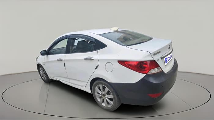 2012 Hyundai Verna FLUIDIC 1.6 CRDI SX, Diesel, Manual, 1,68,707 km, exterior