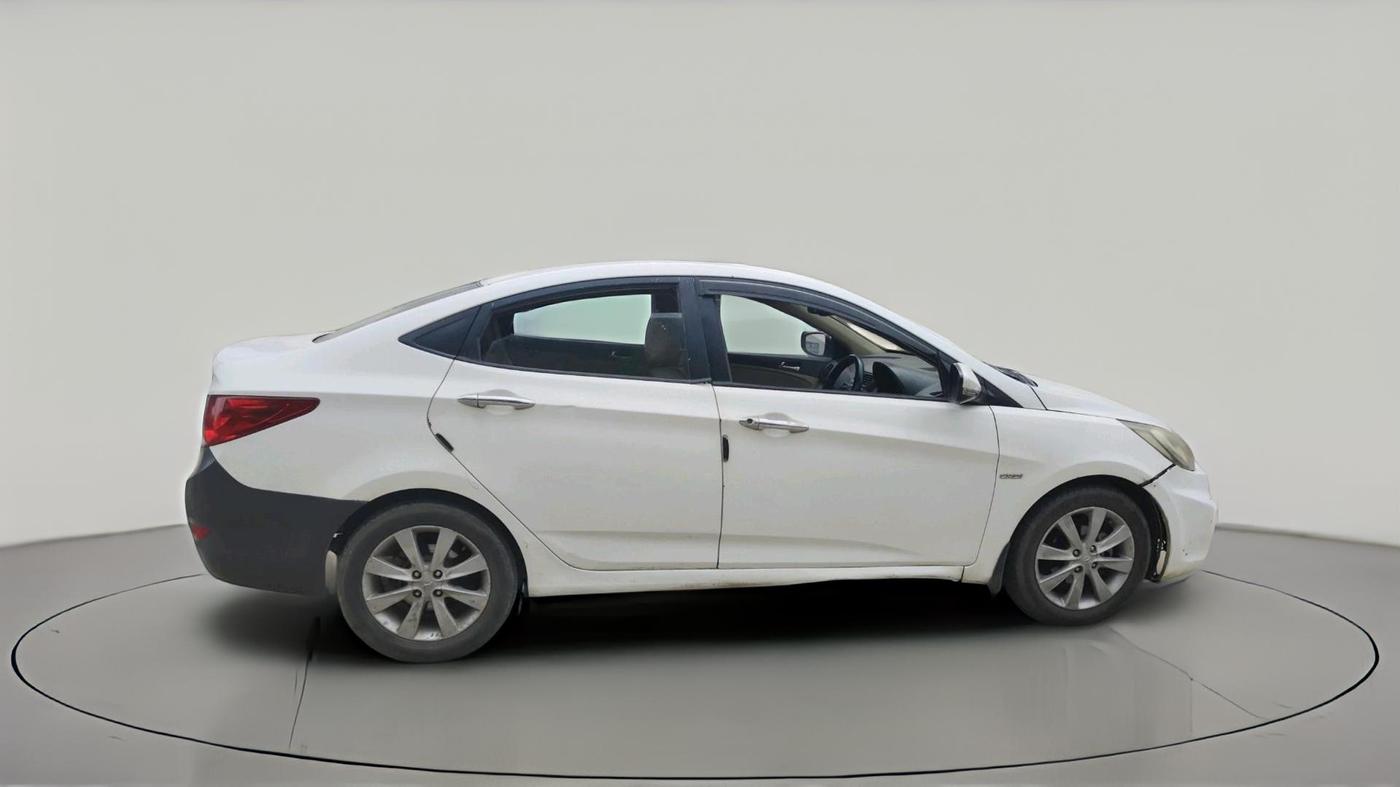 2012 Hyundai Verna FLUIDIC 1.6 CRDI SX, Diesel, Manual, 1,68,707 km, exterior