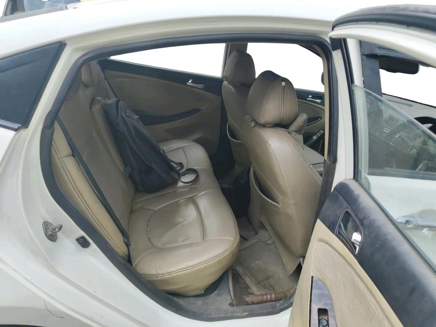 2012 Hyundai Verna FLUIDIC 1.6 CRDI SX, Diesel, Manual, 1,68,707 km, interior