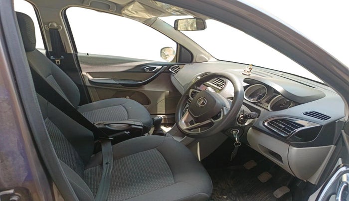 2017 Tata Tiago XZ PETROL, Petrol, Manual, 32,309 km, interior