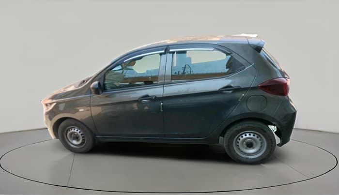 2023 Tata Tiago XE PETROL, Petrol, Manual, 38,000 km, exterior