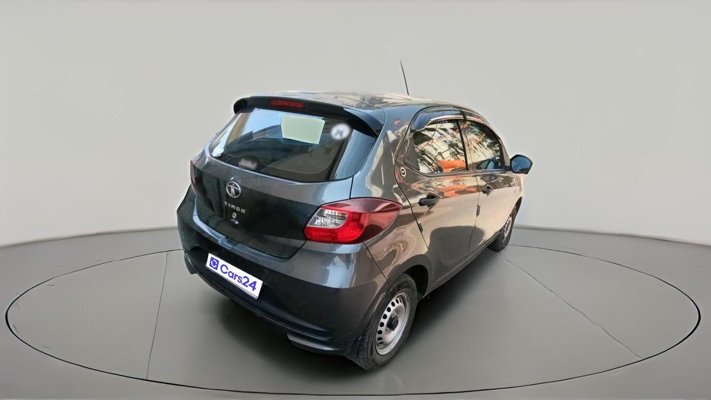 2023 Tata Tiago XE PETROL, Petrol, Manual, 38,000 km, exterior