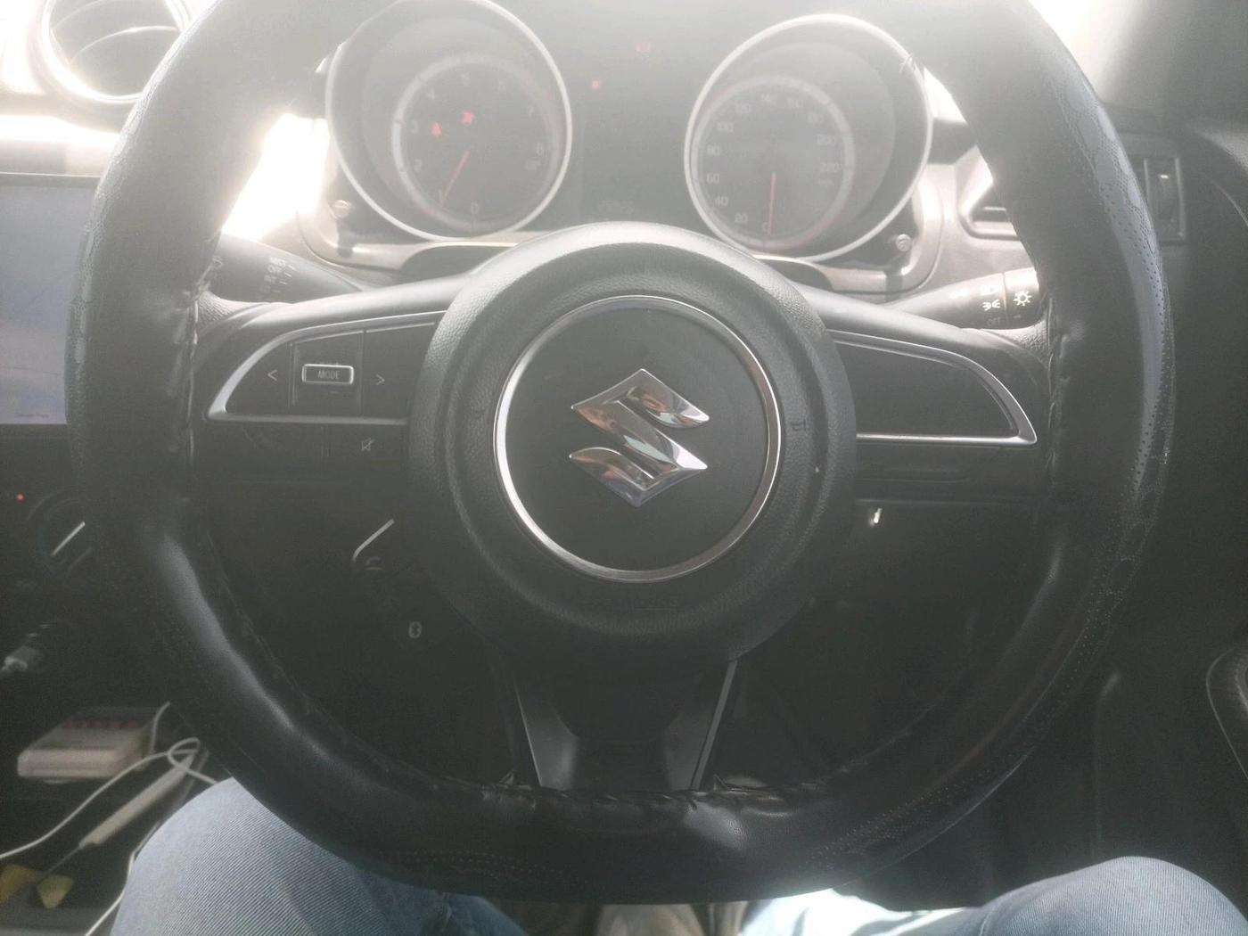 2023 Maruti Swift VXI, Petrol, Manual, 25,925 km, interior