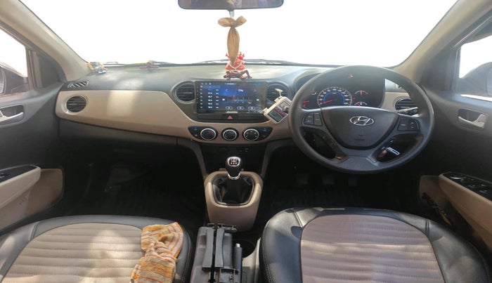 2016 Hyundai Grand i10 SPORTZ 1.2 KAPPA VTVT, Petrol, Manual, 49,928 km, interior