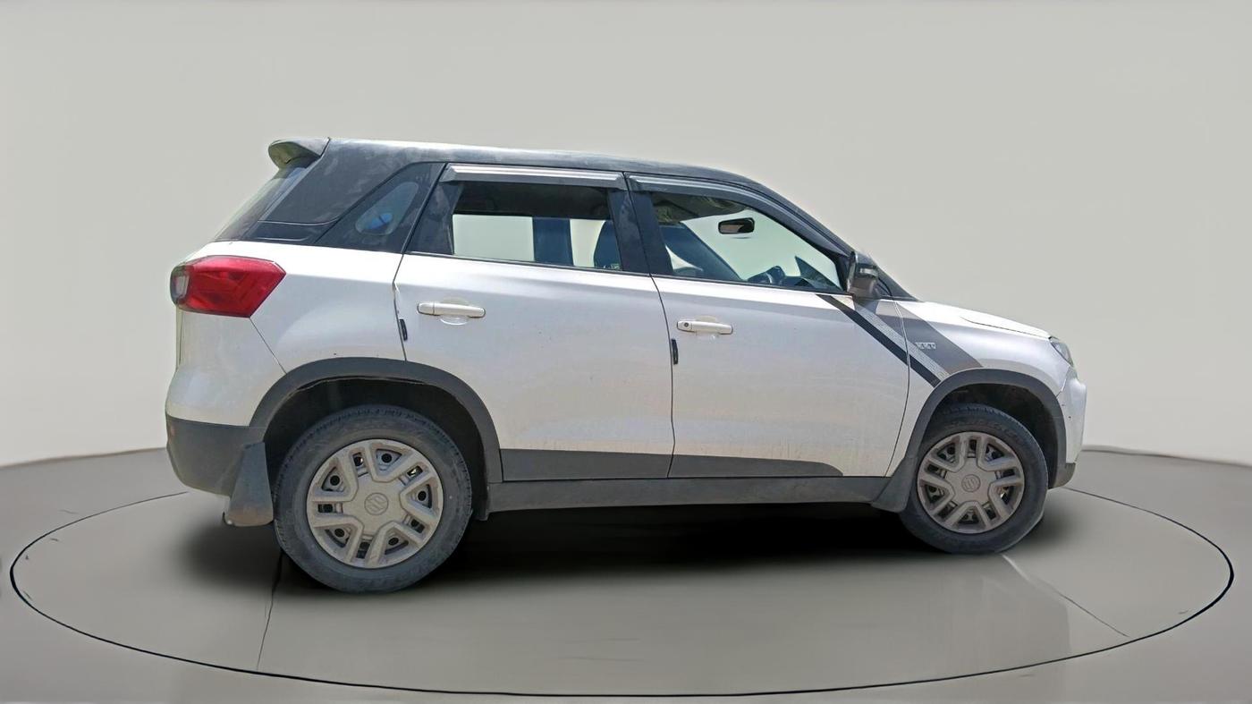 2020 Maruti Vitara Brezza LXI, Petrol, Manual, 81,650 km, exterior