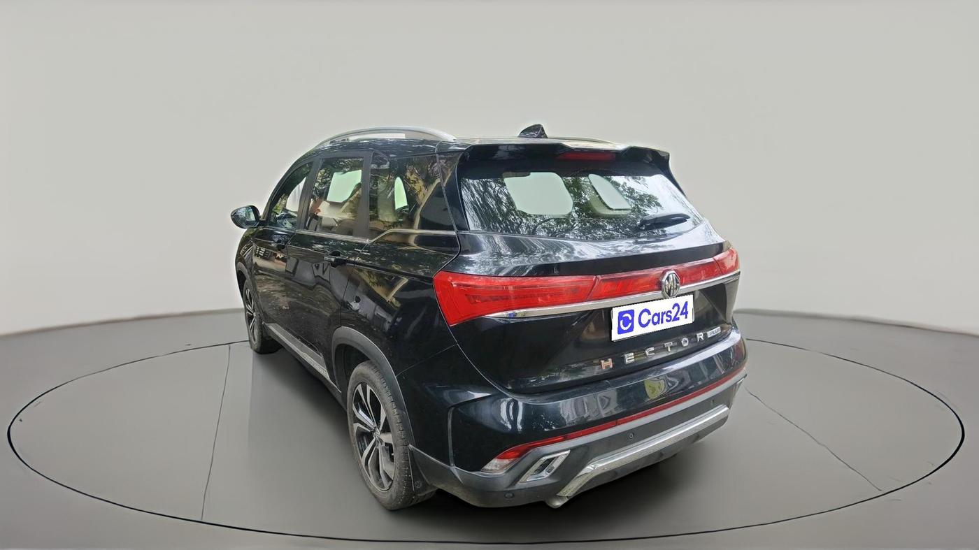 2023 MG HECTOR PLUS SHARP PRO 1.5 TURBO MT 7 STR, Petrol, Manual, 23,947 km, exterior