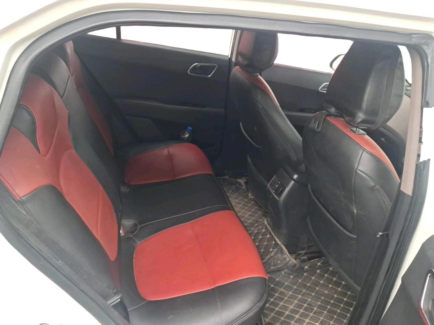 2017 Hyundai Creta E PLUS 1.4 DIESEL, Diesel, Manual, 1,21,528 km, interior