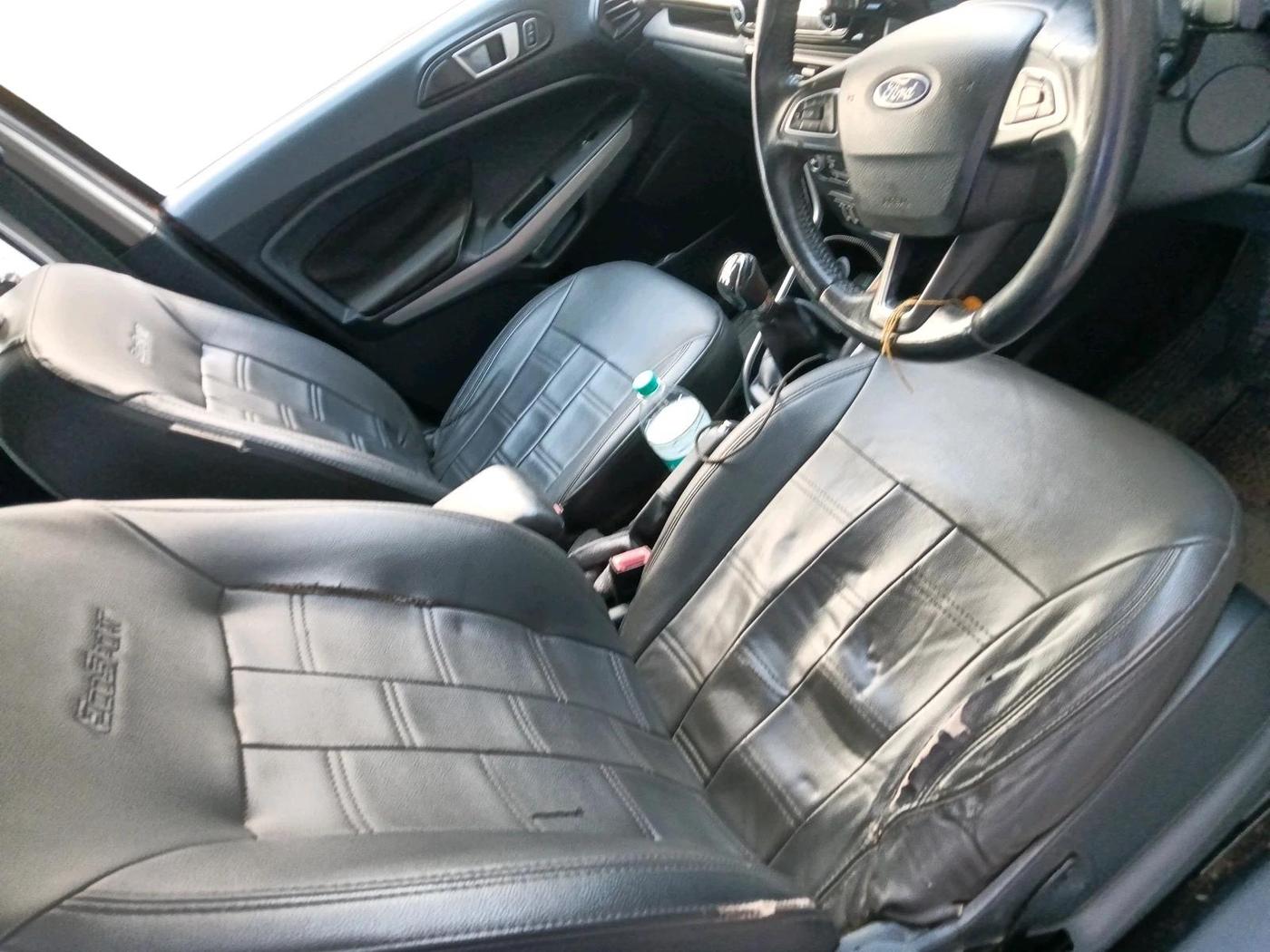 2018 Ford Ecosport TITANIUM 1.5L DIESEL, Diesel, Manual, 1,32,239 km, interior