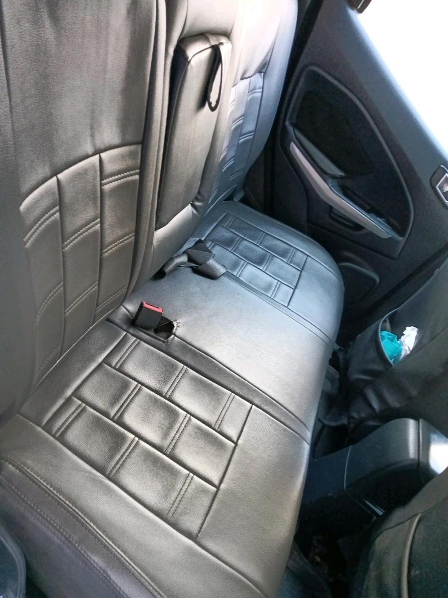 2018 Ford Ecosport TITANIUM 1.5L DIESEL, Diesel, Manual, 1,32,239 km, interior