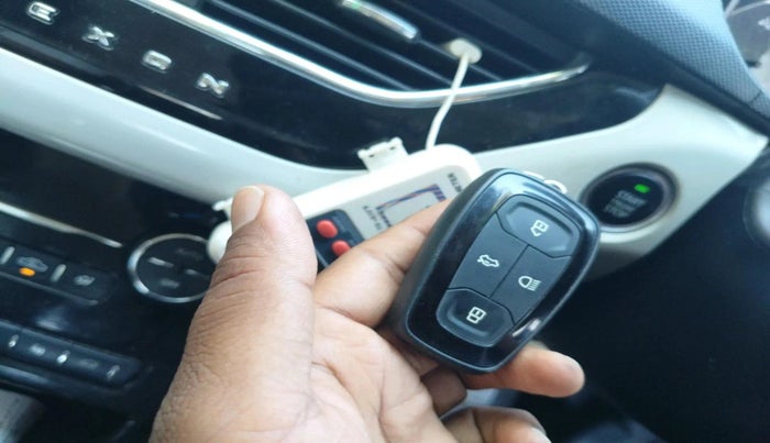 2022 Tata NEXON XZ PLUS PETROL, Petrol, Manual, 24,342 km, interior