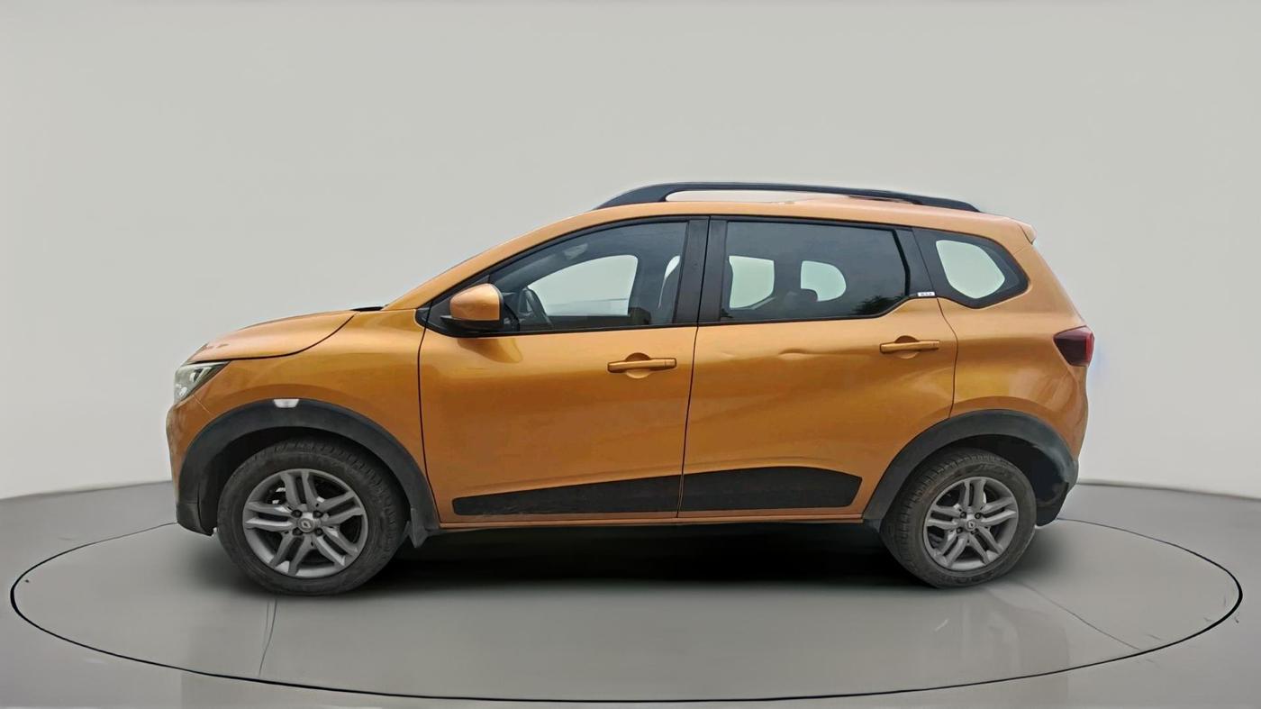 2019 Renault TRIBER RXZ, Petrol, Manual, 92,541 km, exterior
